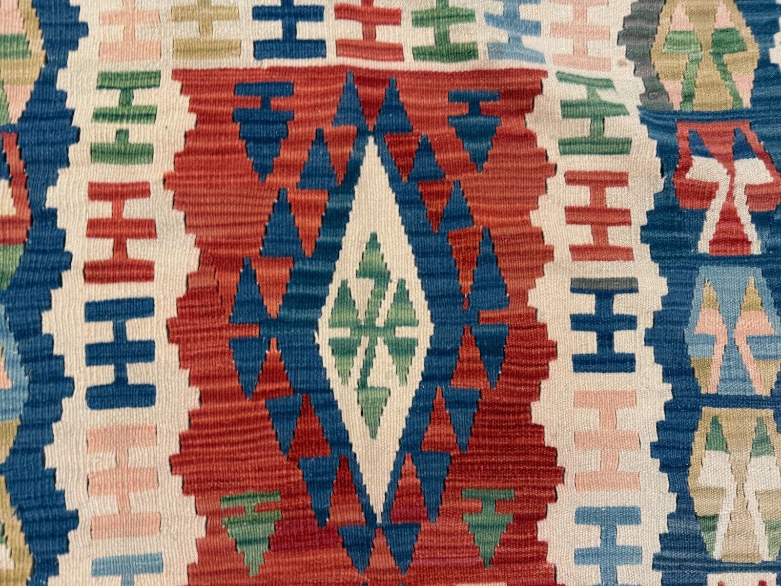 Grand kilim turc vintage 160x112 cm en laine kelim moyen 2519