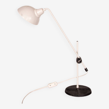 Lampe de bureau inclinable en métal blanc 1960.