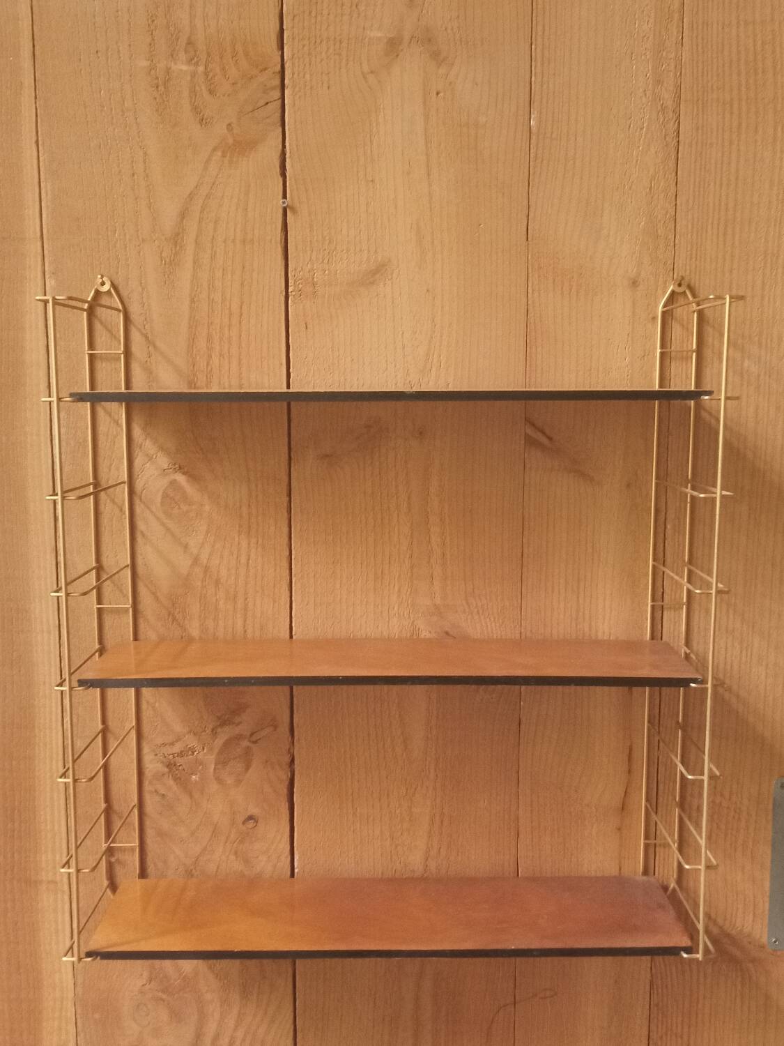 Vintage tomado string shelf, wooden trays