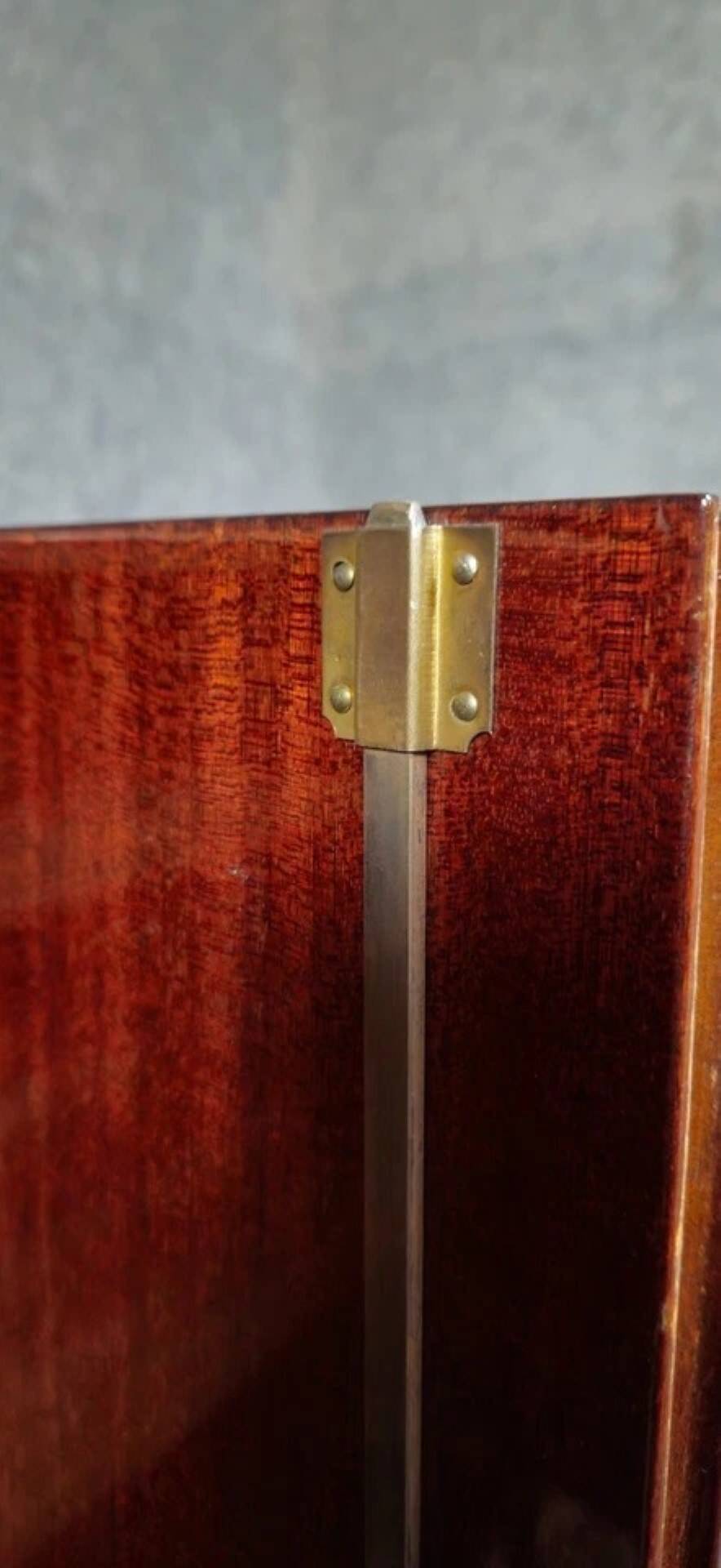 Curved Louis XV style armoire with floral marquetry, 20th century period.