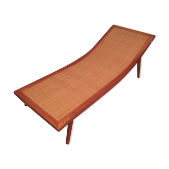 Asian seat in wood and wicker