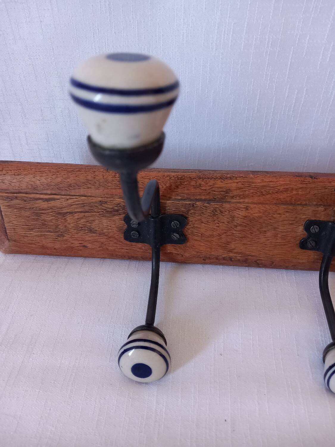 Patère / porte manteau Vintage bois et céramique