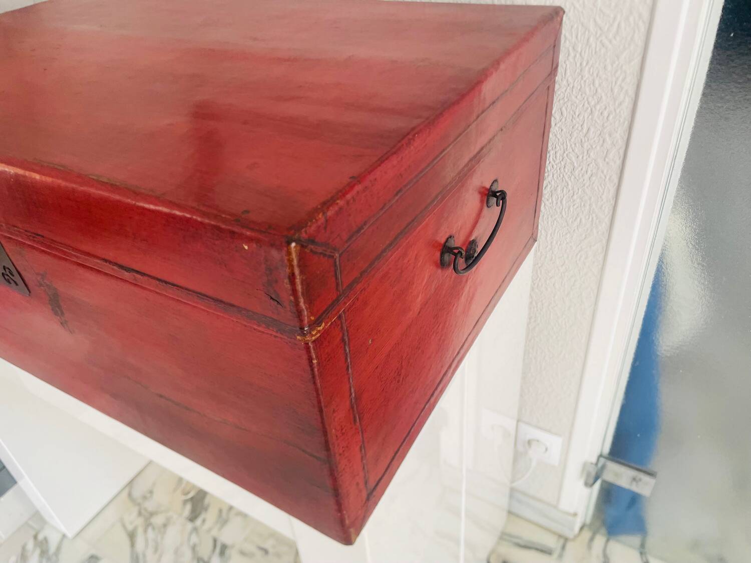 19th century red lacquered Chinese trunk