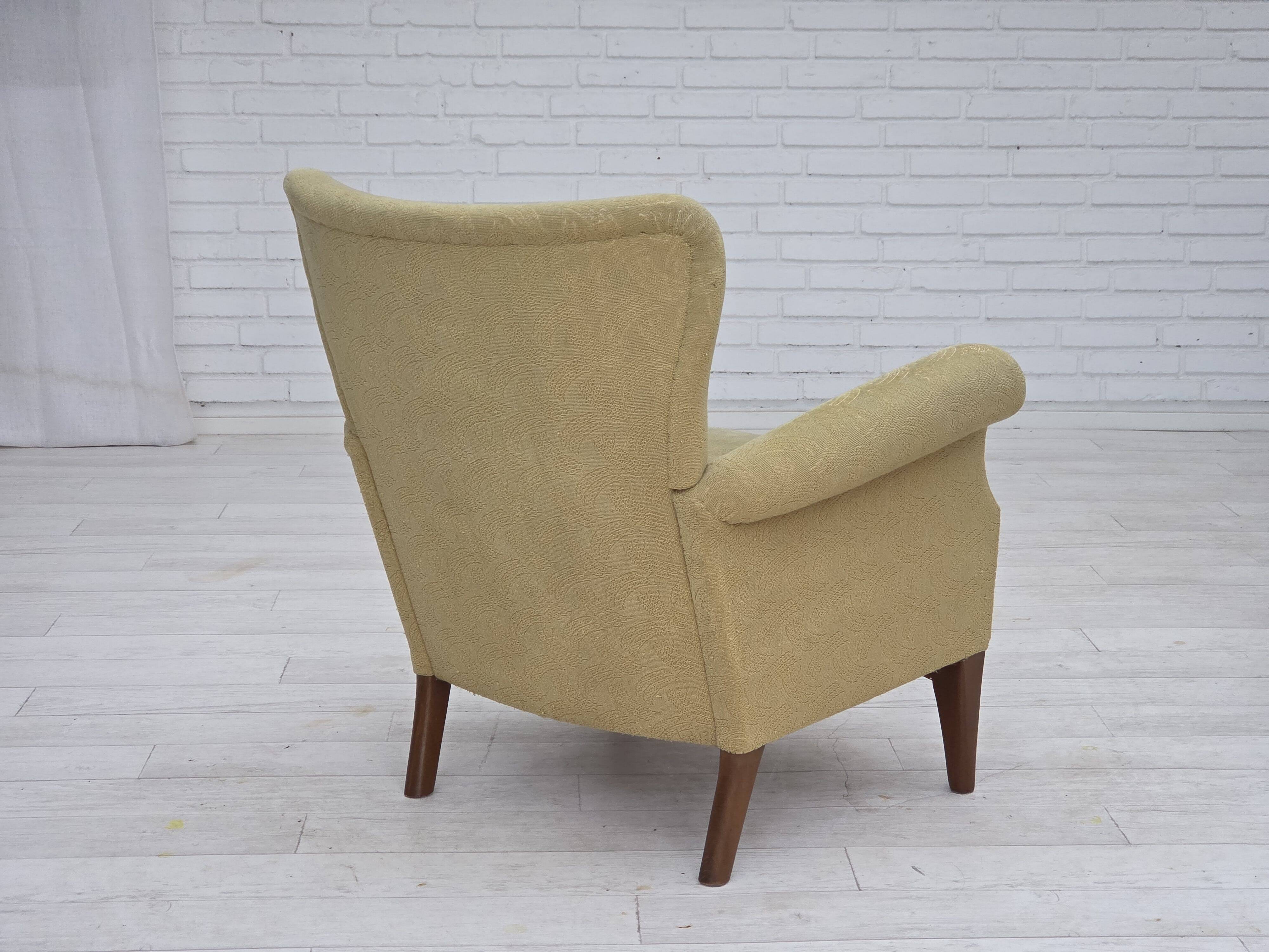 1960s, Danish armchair by Fritz Hansen, series 8000/8020, original.