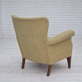 1960s, Danish armchair by Fritz Hansen, series 8000/8020, original.