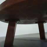 Table basse brutaliste en chêne