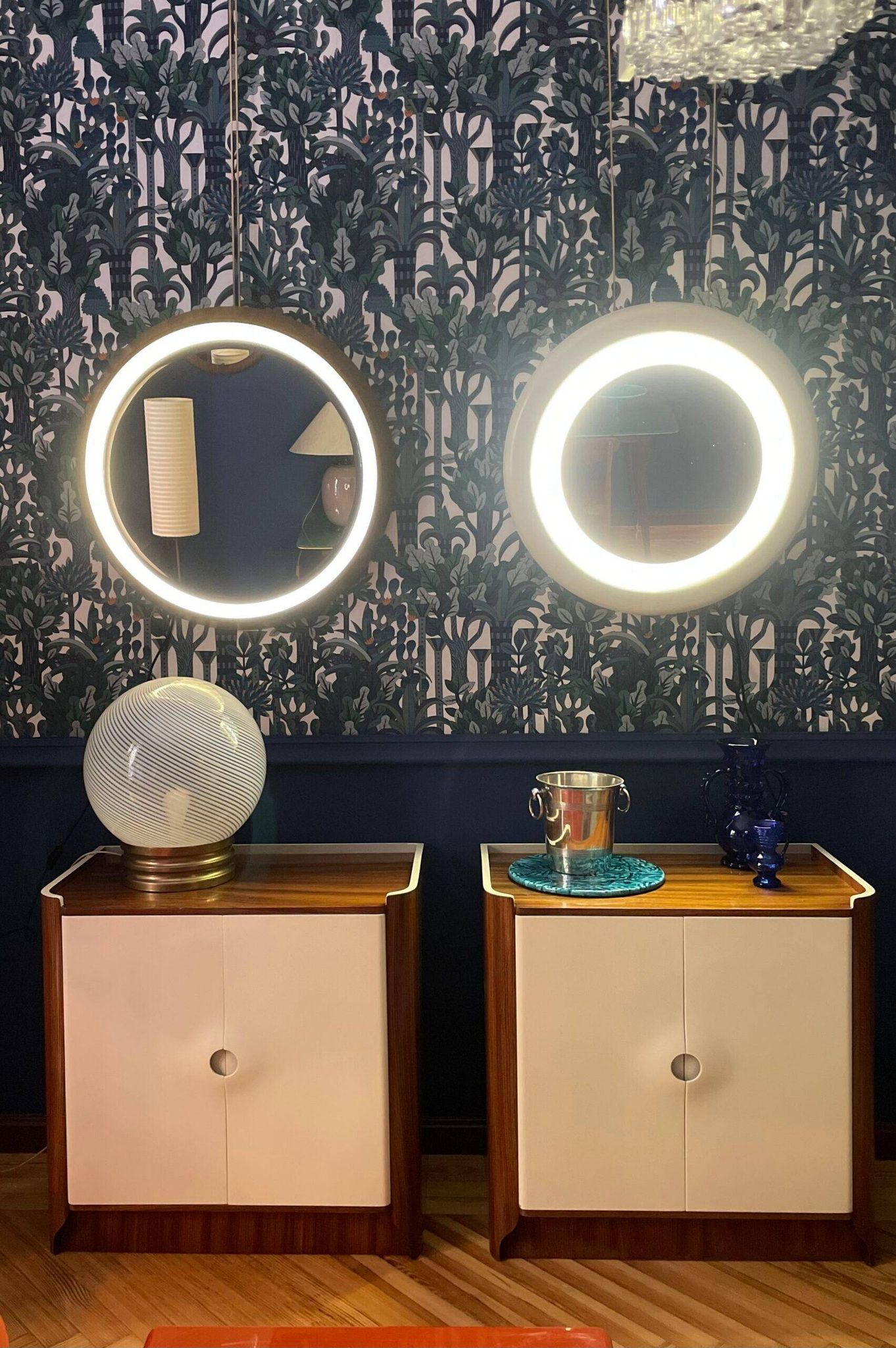 Backlit mirror designed by Gio Ponti in wood and lacquer. Italy, 1970s.