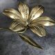 Vintage flower ashtray in solid gold-plated brass with six removable petals from the 60s/70s