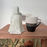 White porcelain wall lamp