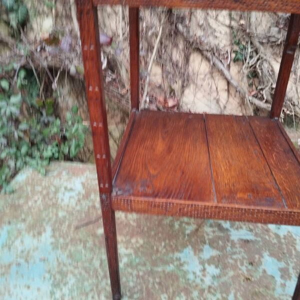 Guéridon table de chevet d'appoint art populaire