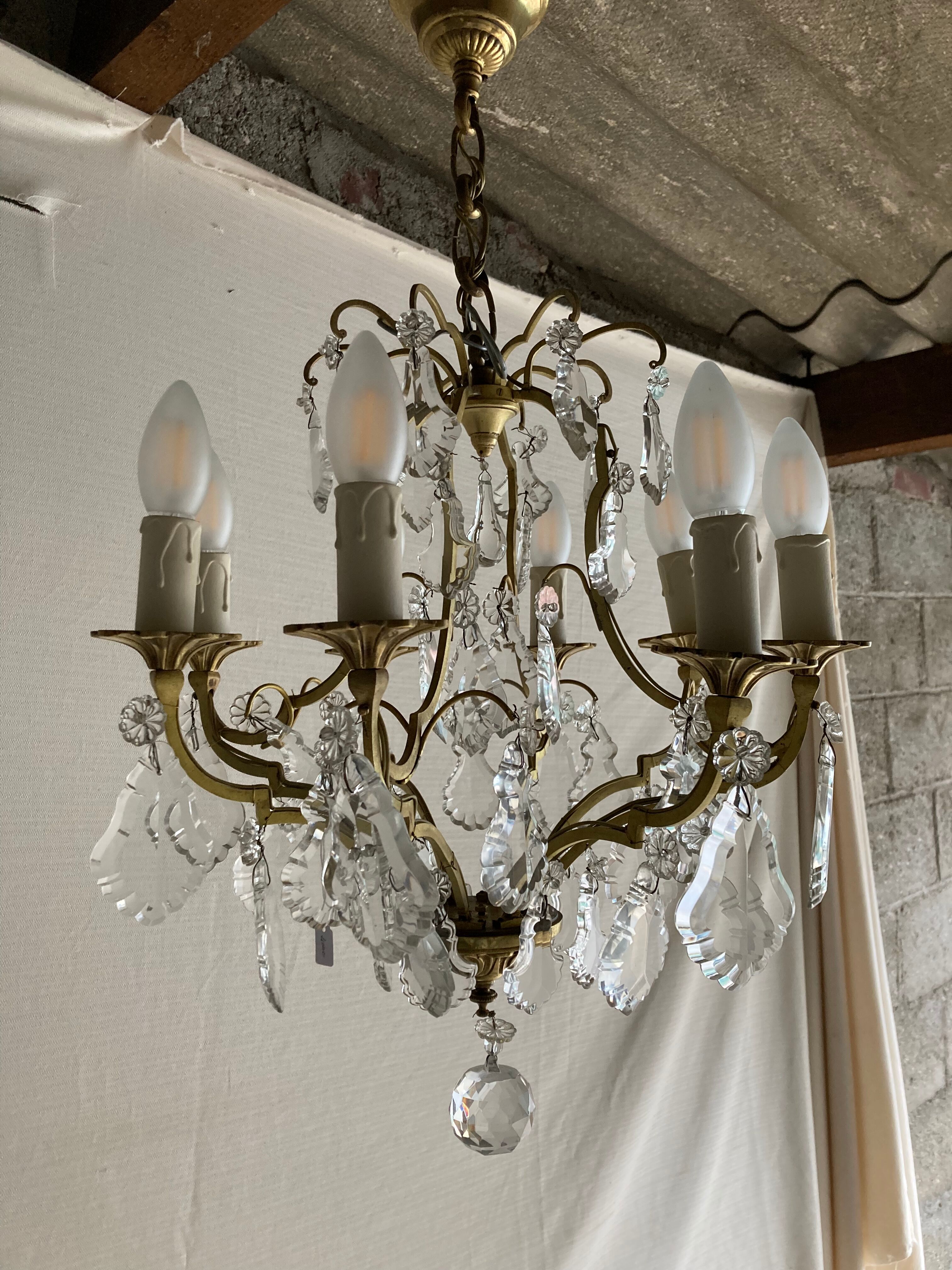 Brass chandelier with 8 arms