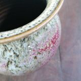 Green/pink speckled ceramic vase