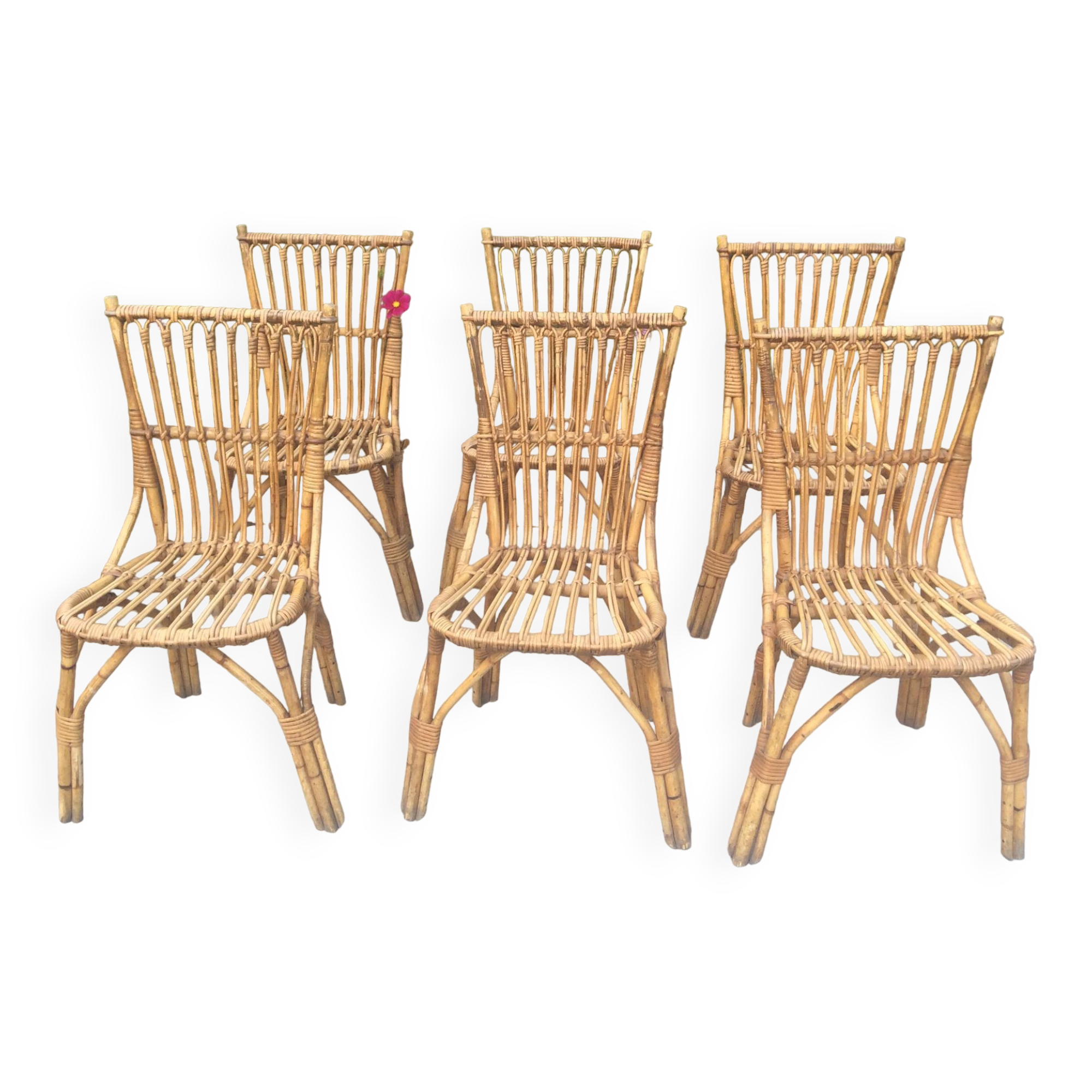 6 rattan chairs
