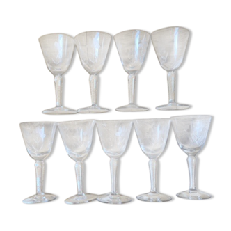 Set of 9 glasses for the aperitif