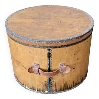 XIX wooden hat box