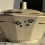 Antique Sarreguemines soup tureen with lid, rose pattern, D33 H28.
