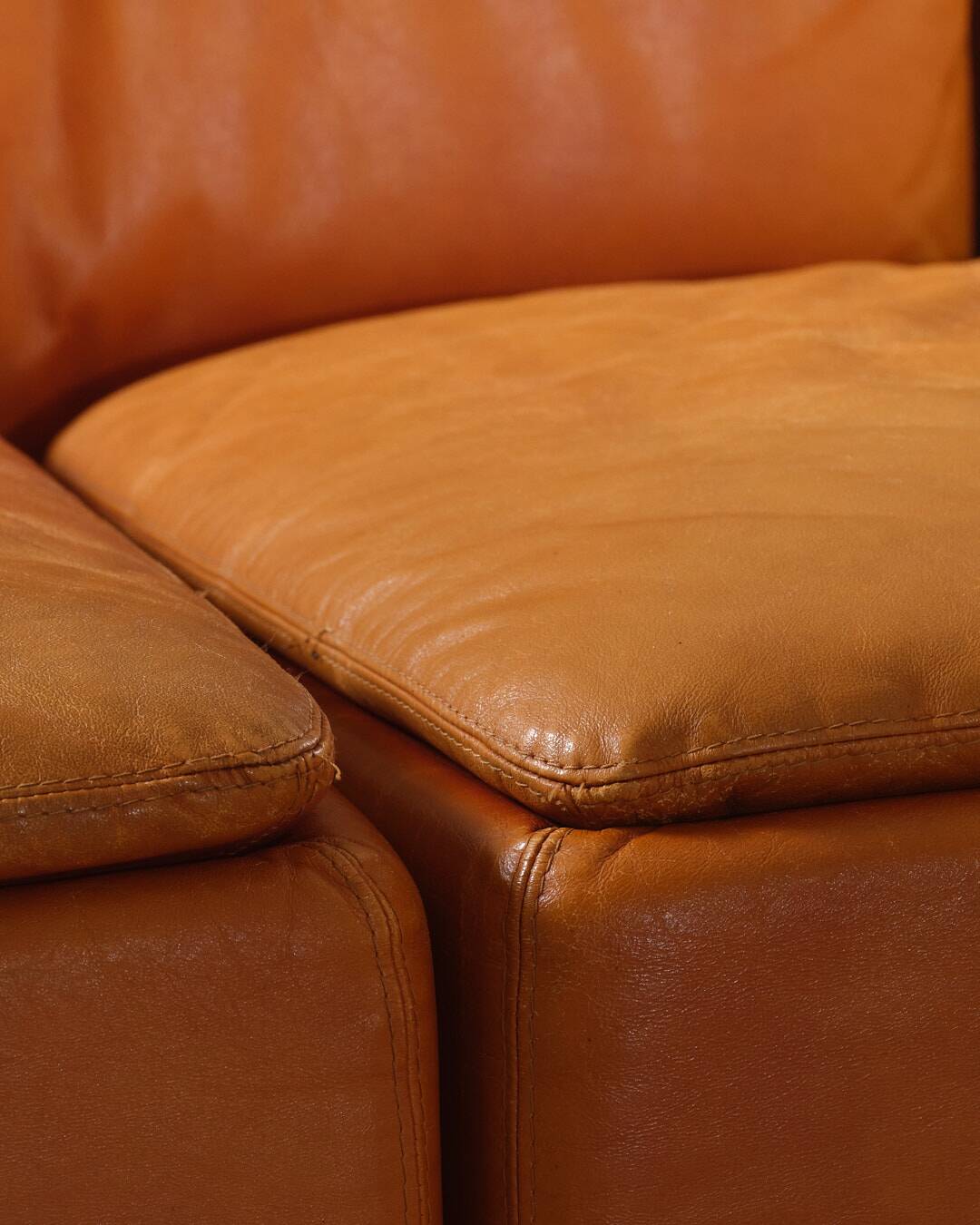 Paione modular sofa in brown leather, Claudio Salocchi, 1960s