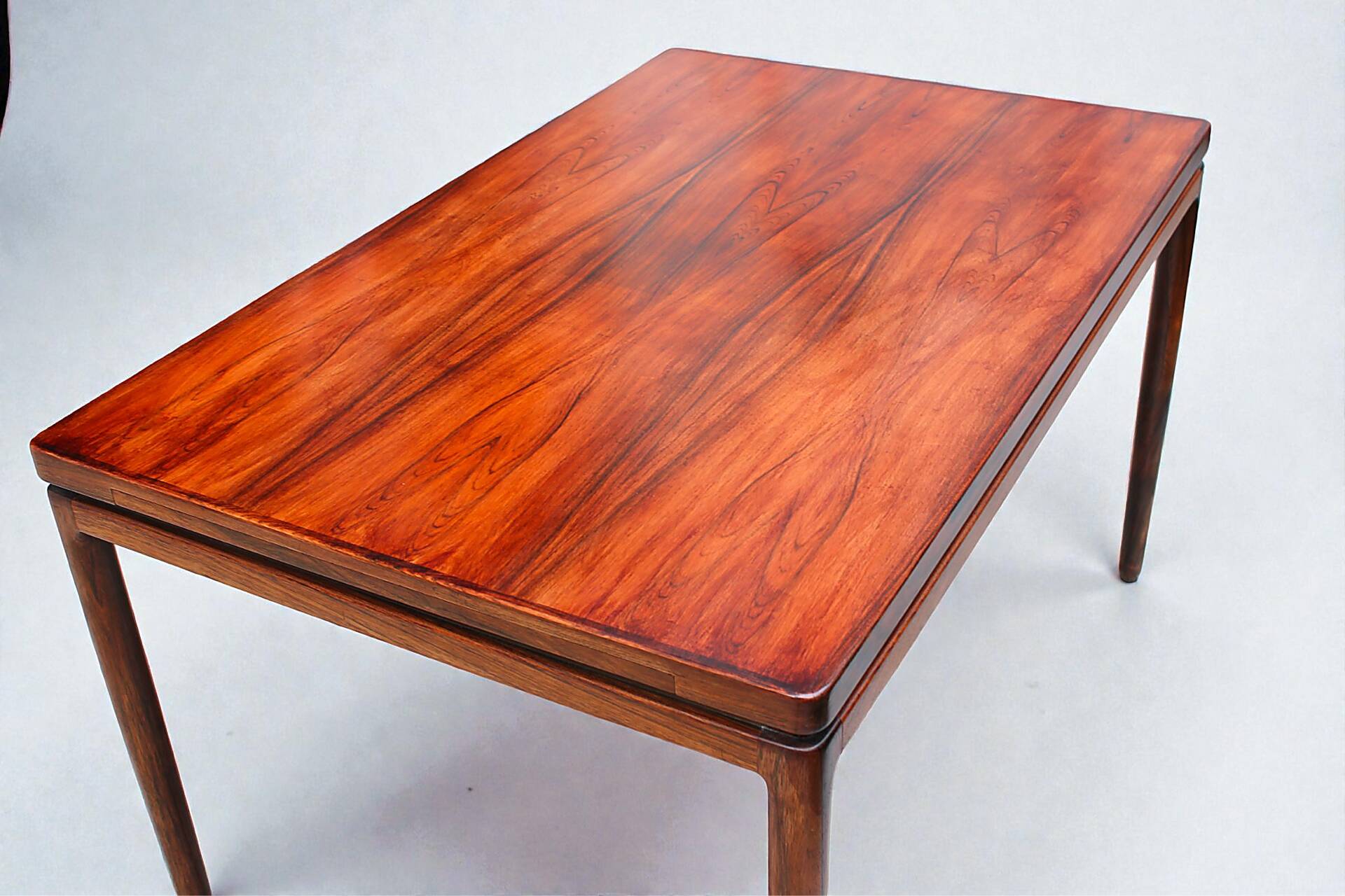 Rosewood table from the 1960s by Johannes Andersen.