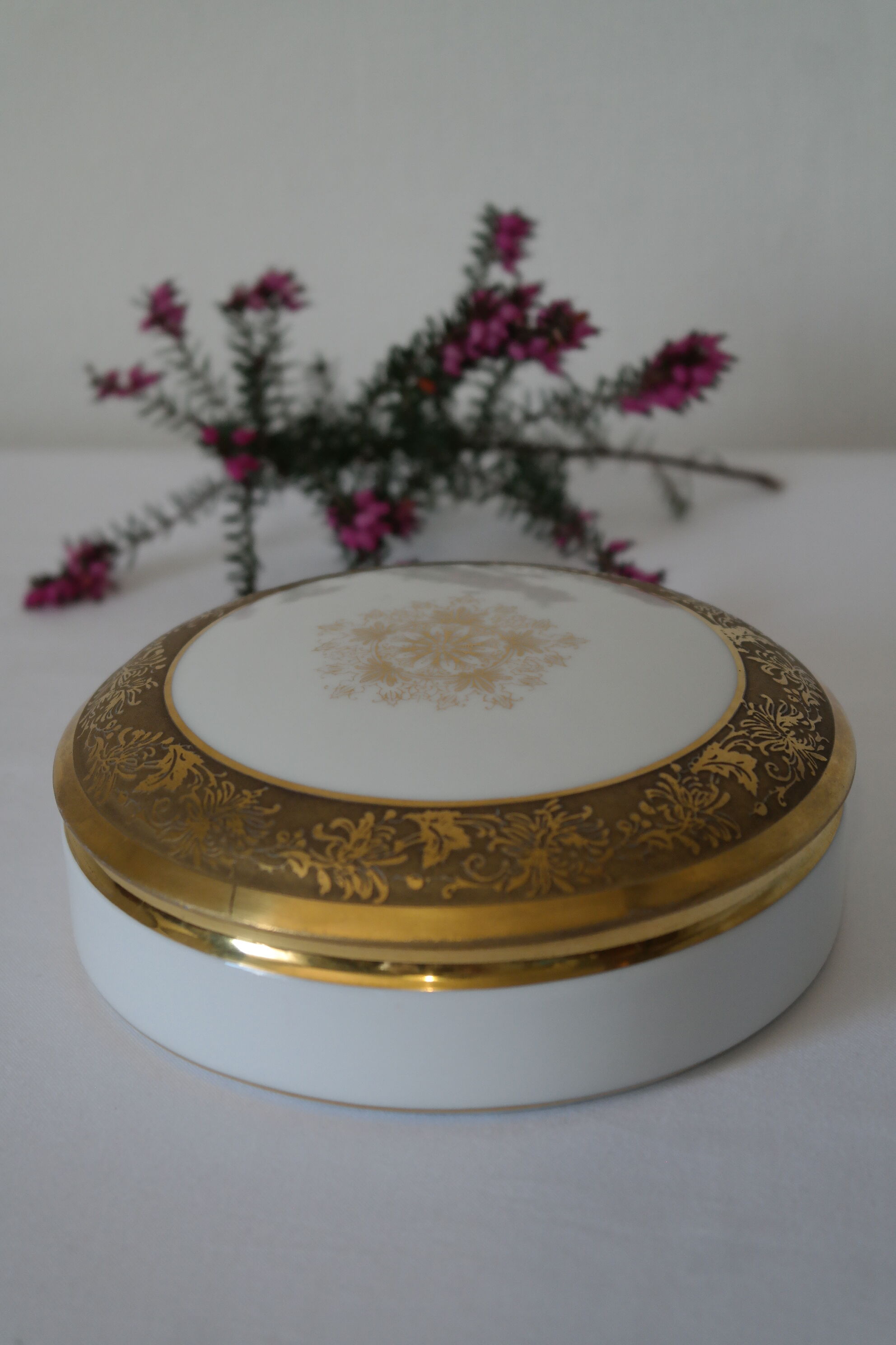 Limoges porcelain round box