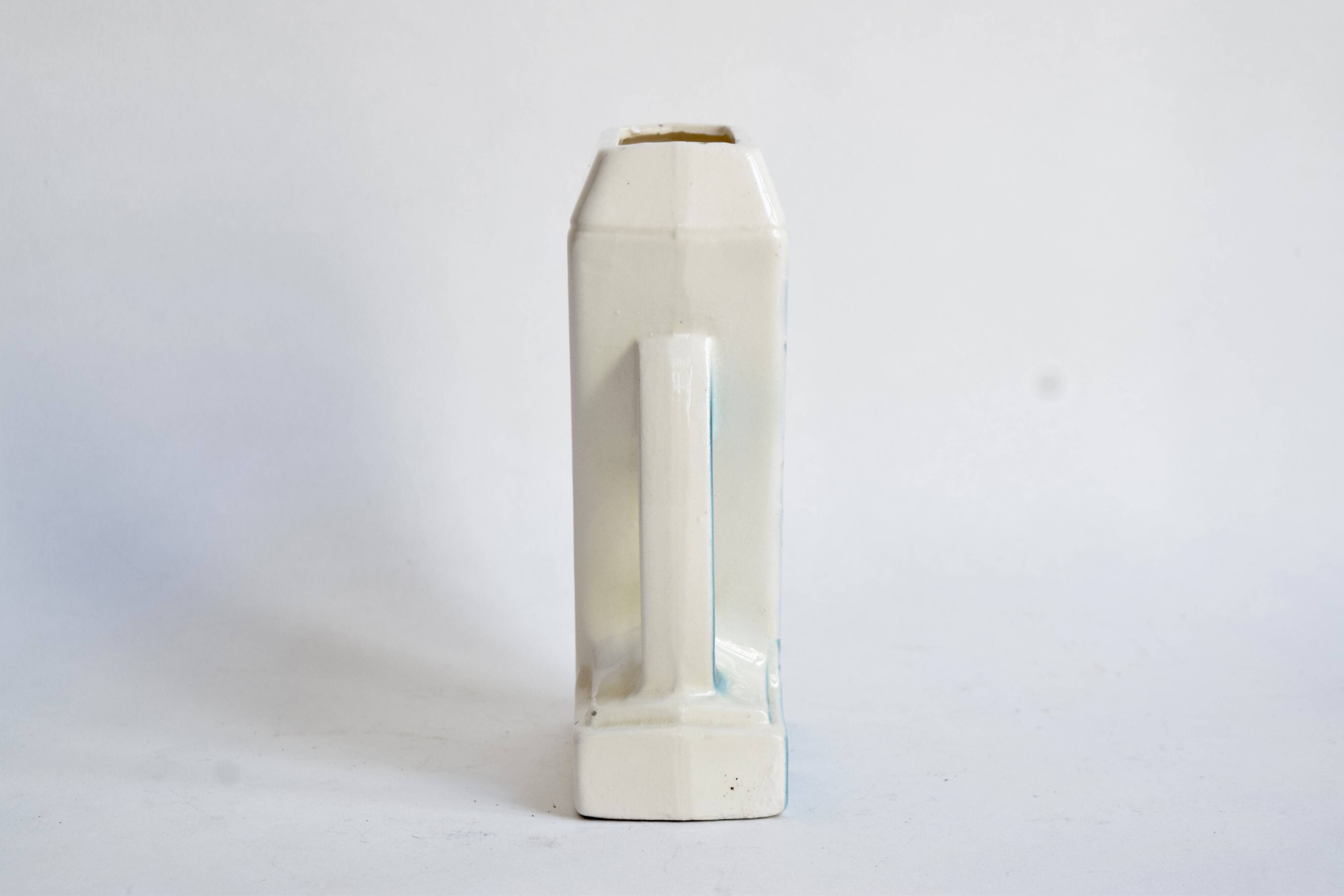 Small Art-Deco vase in glazed ceramic