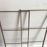 String wall shelves