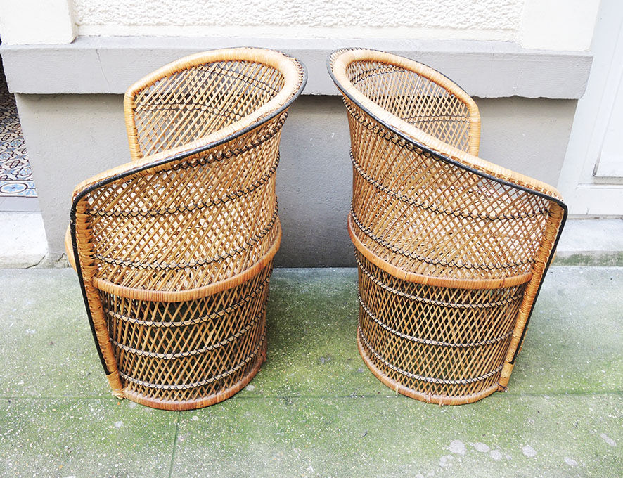 2 old armchairs 'Emmanuelle' in wicker