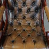 Set of 2 Green Leather English Chesterfield Armchairs Combined with wood