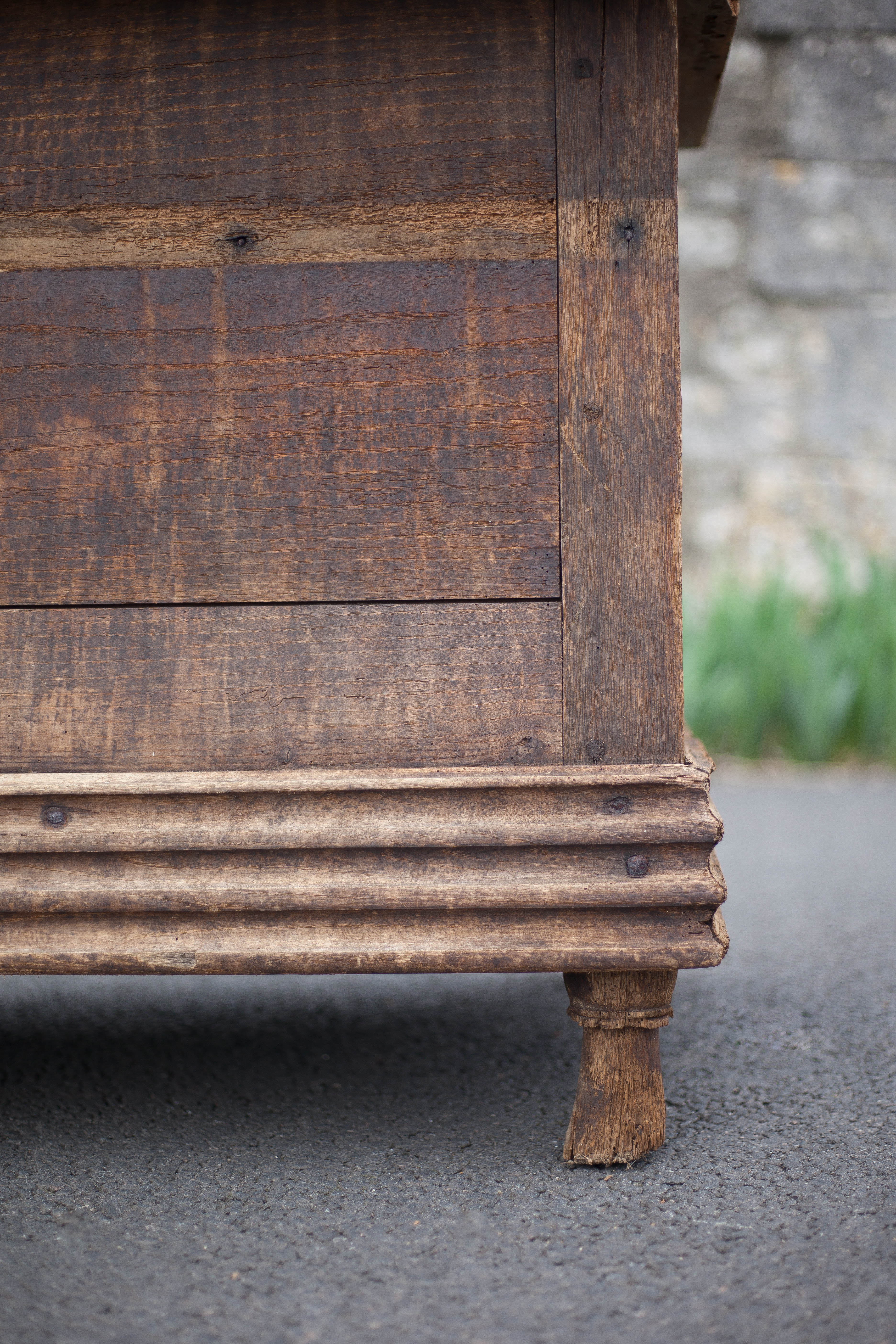 Oak chest