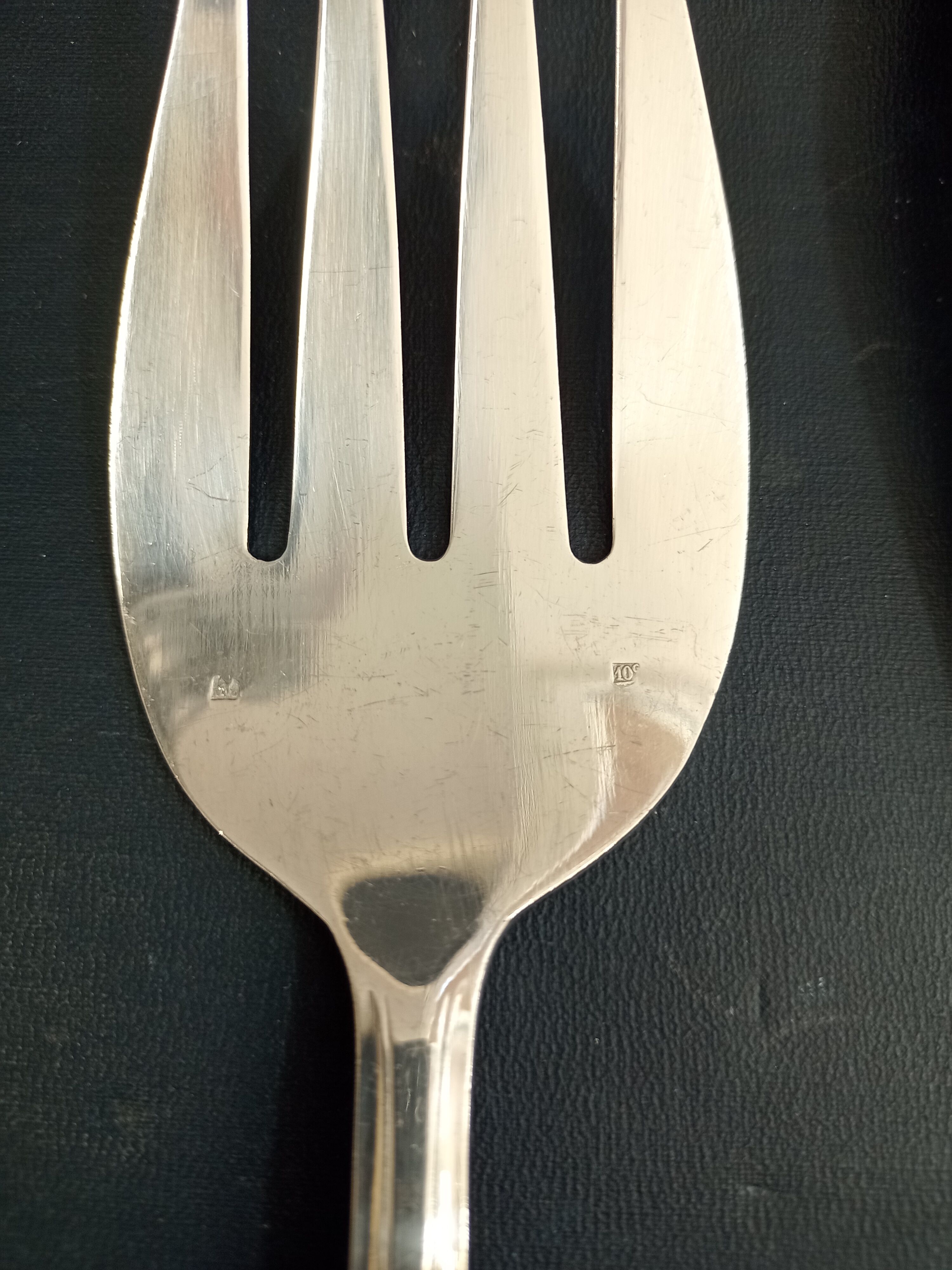 Fish service of 12 seats and covered ercuis service