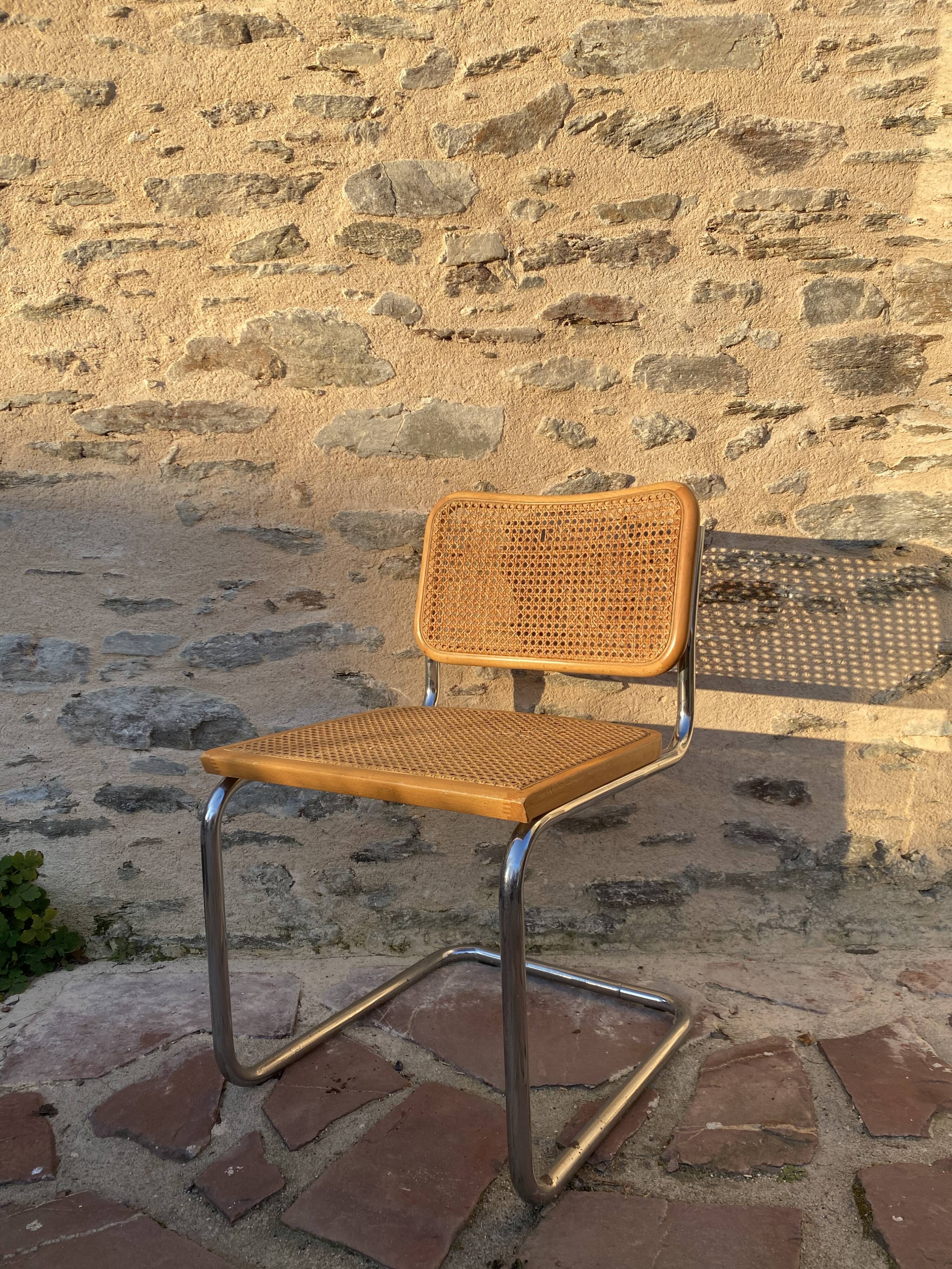 Cantilever cantilever chair