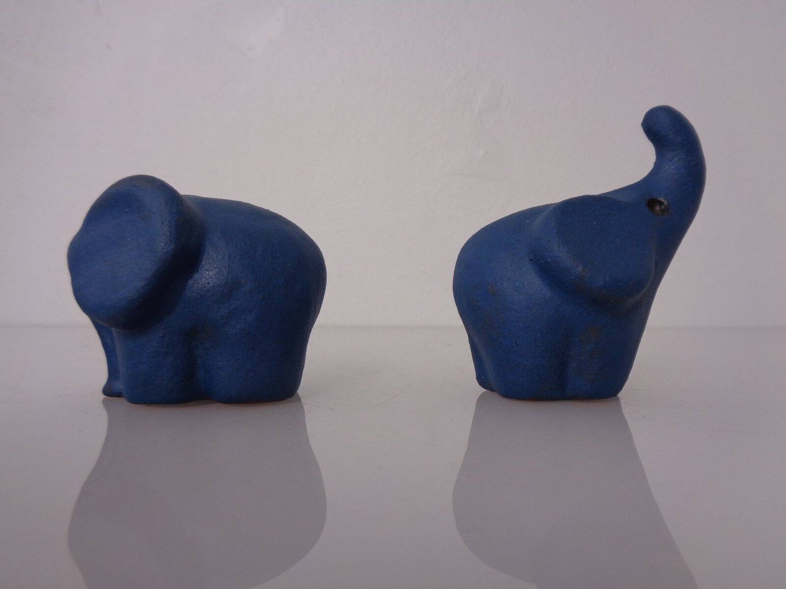 Mid-Century Blue Ceramic Elephants, Austria, Set of 2