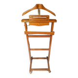 Valet De Chambre De La Maison Herdasa En Hêtre Clair