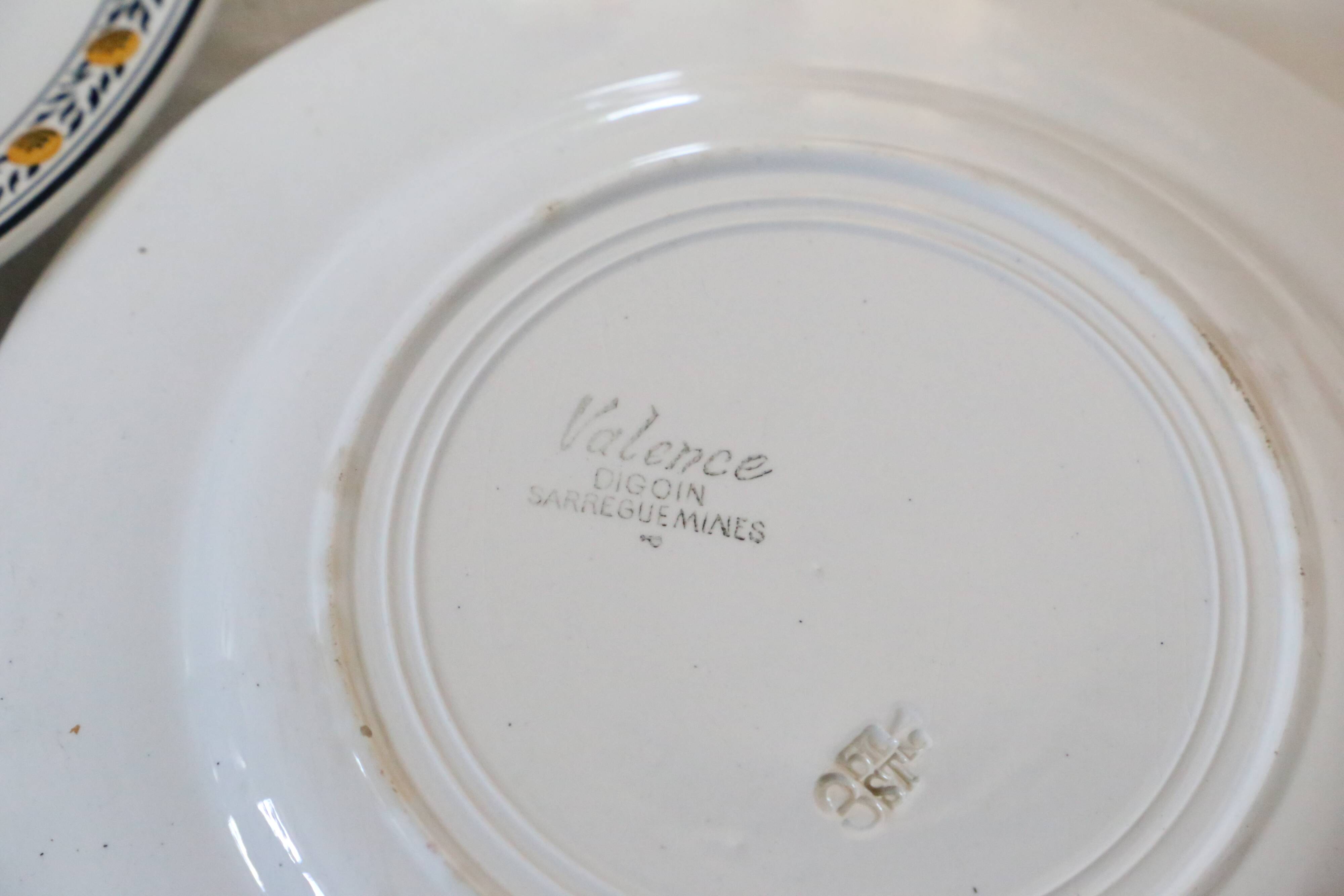 Set of 6 dinner plates, Digoin Sarreguemines, Valence model