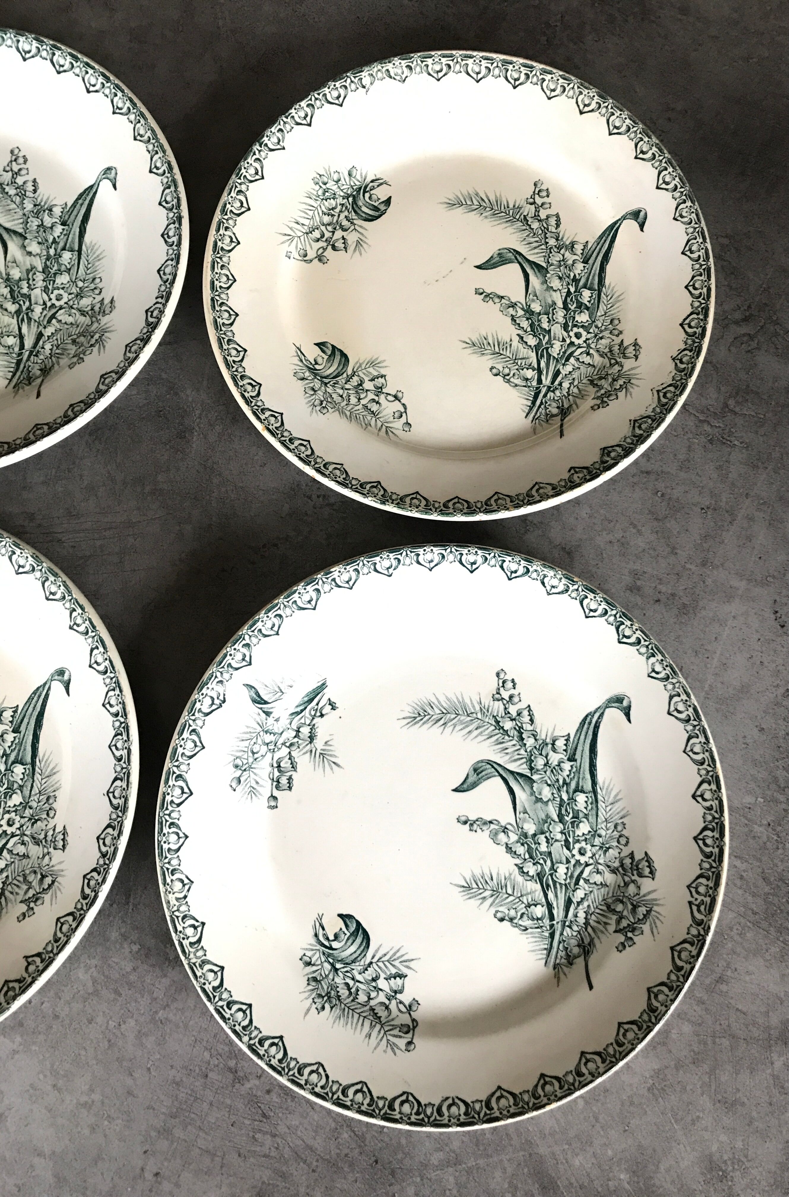 Set of 4 old plates st amandinoise st amand décor muguet