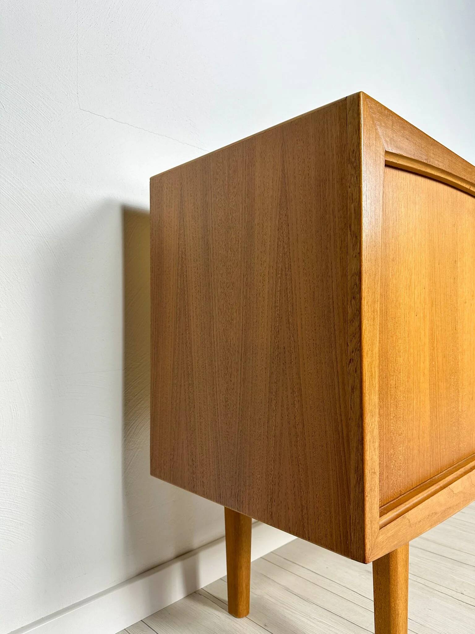 1960s Vintage Minimalistic Teak Sideboard by Bartels