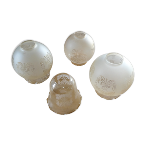 Lot de 4 globes en verre vintage