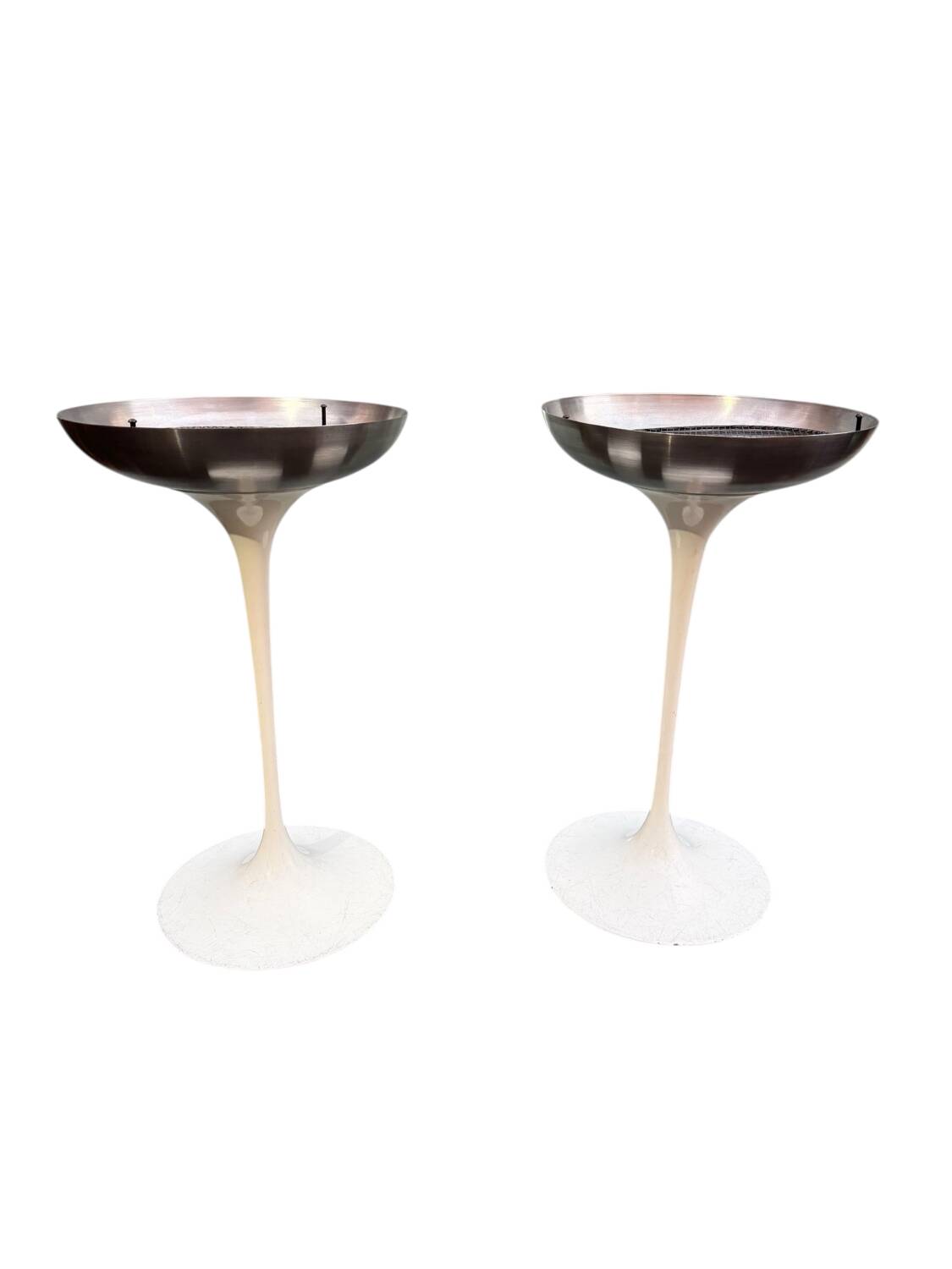 Tulip pedestal ashtray by Eero Saarinen for Knoll International