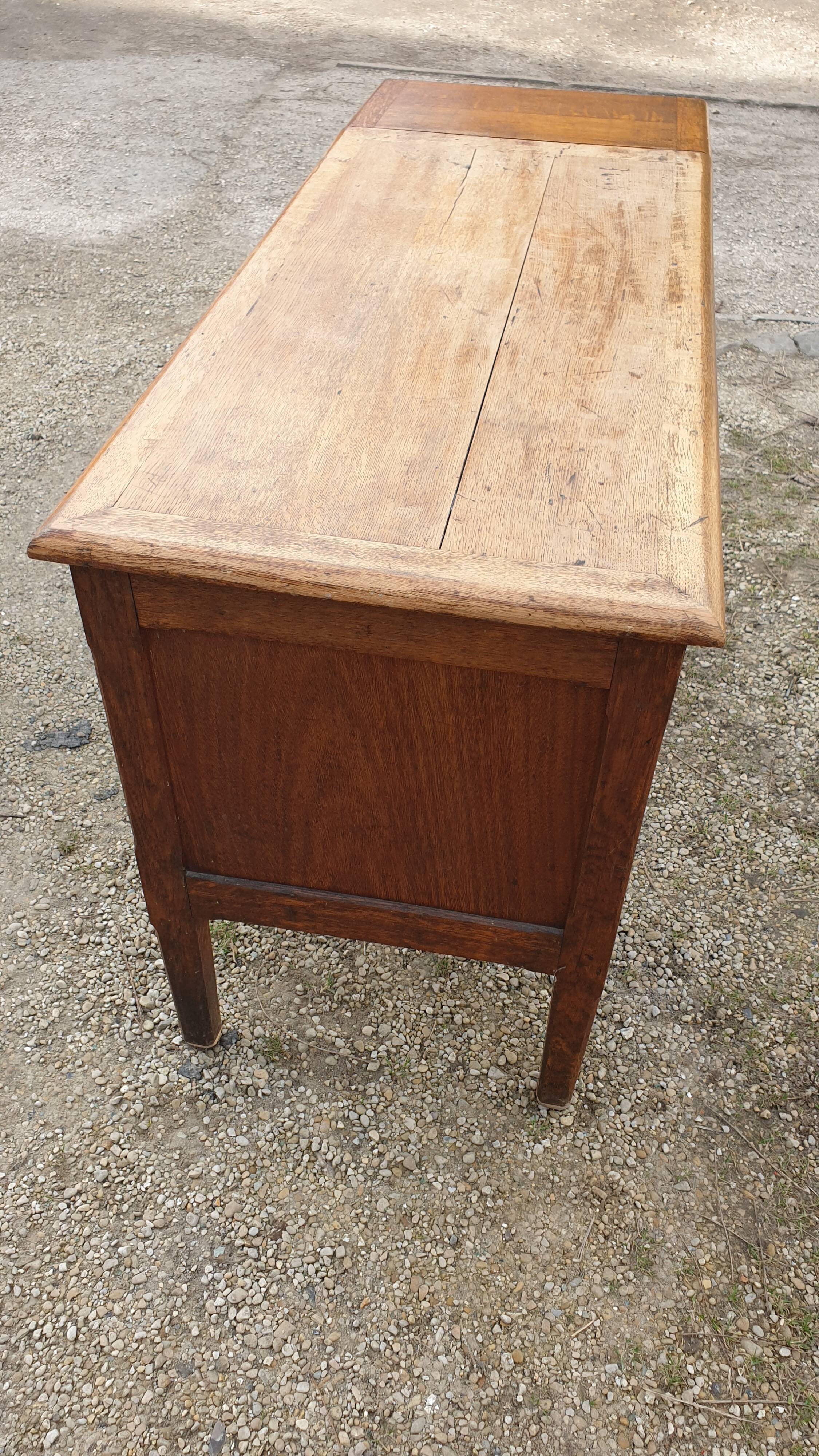 Administrative Office 50's