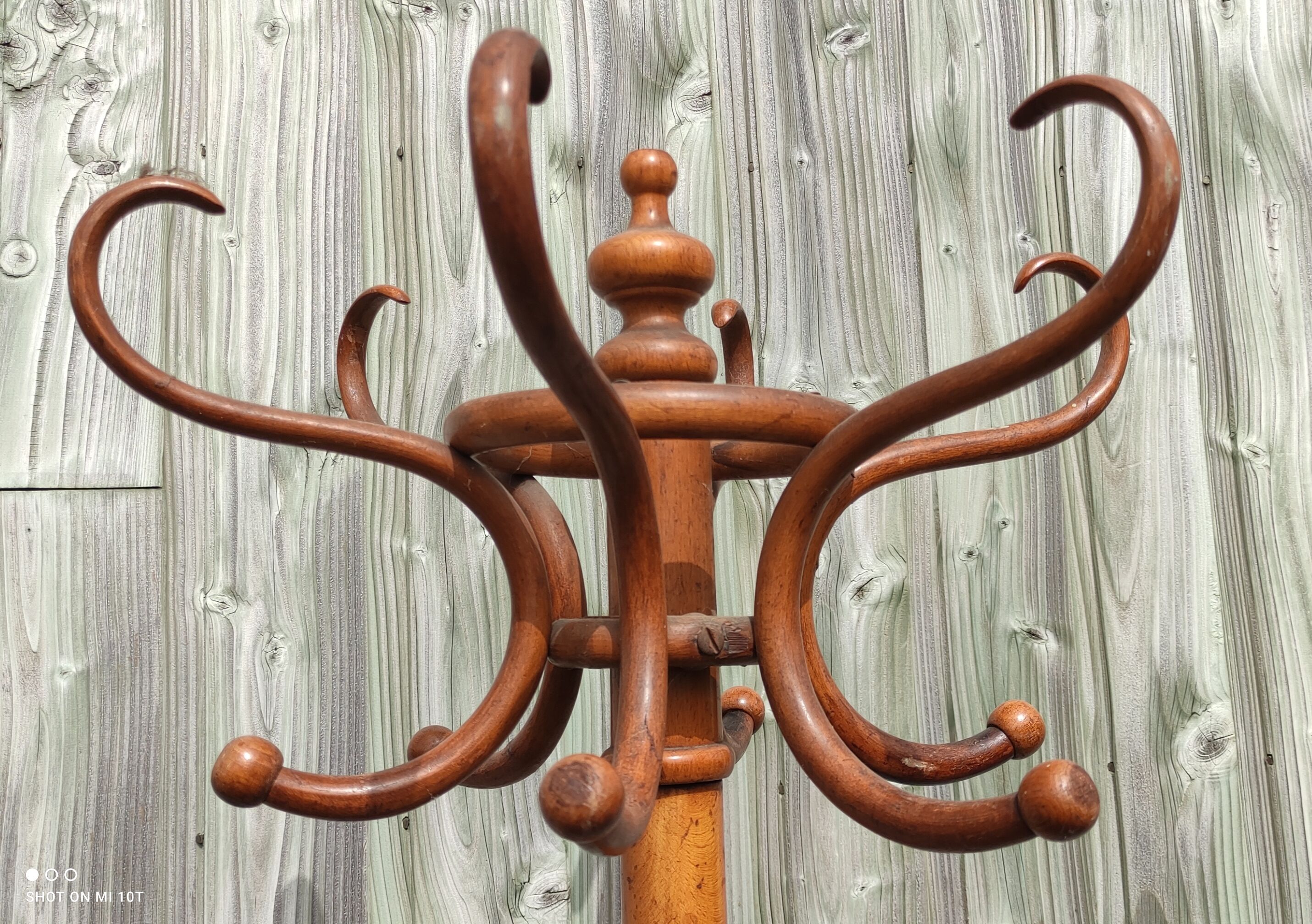 Ancien porte manteau perroquet