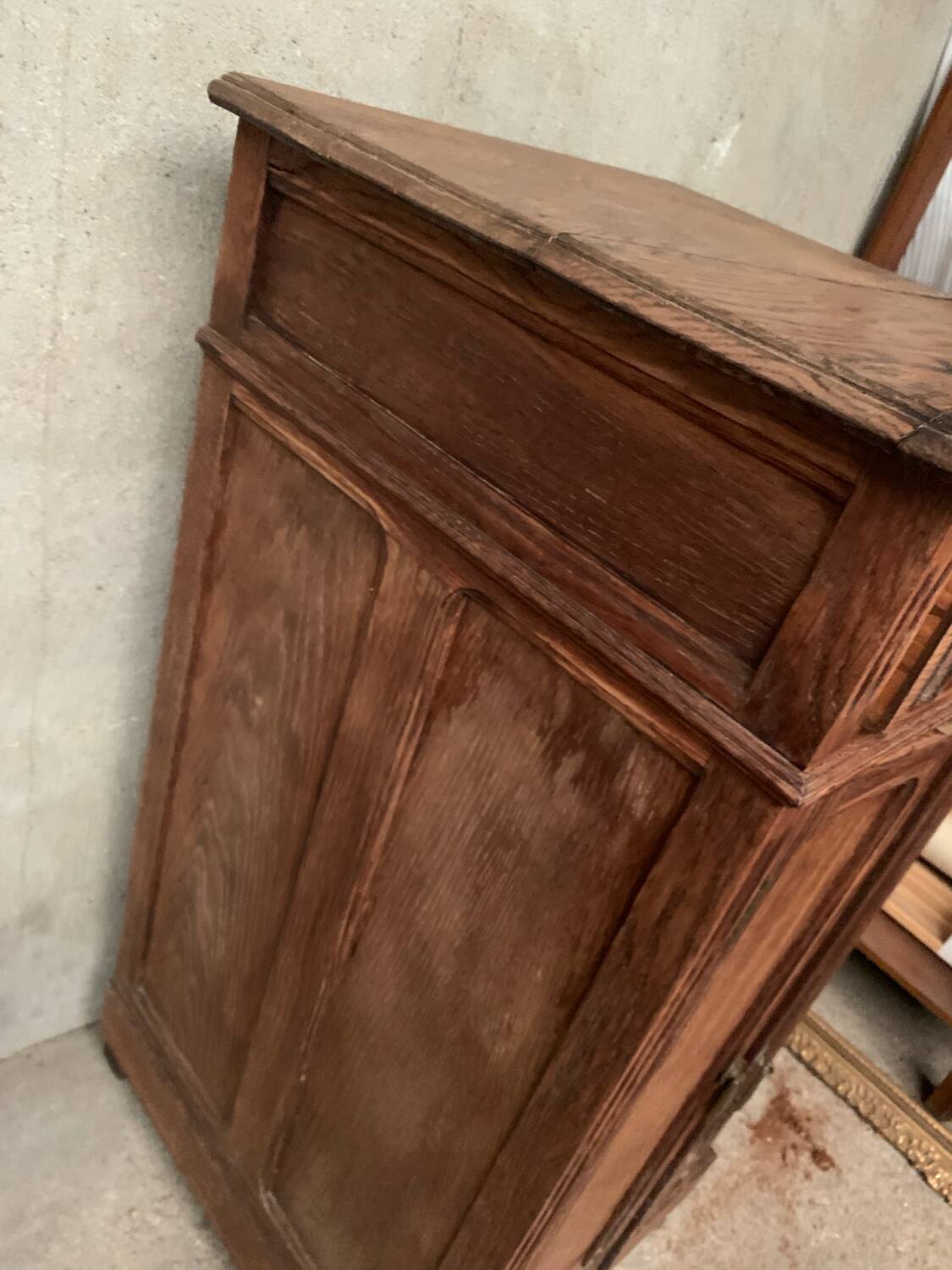 Storage unit or jam cupboard