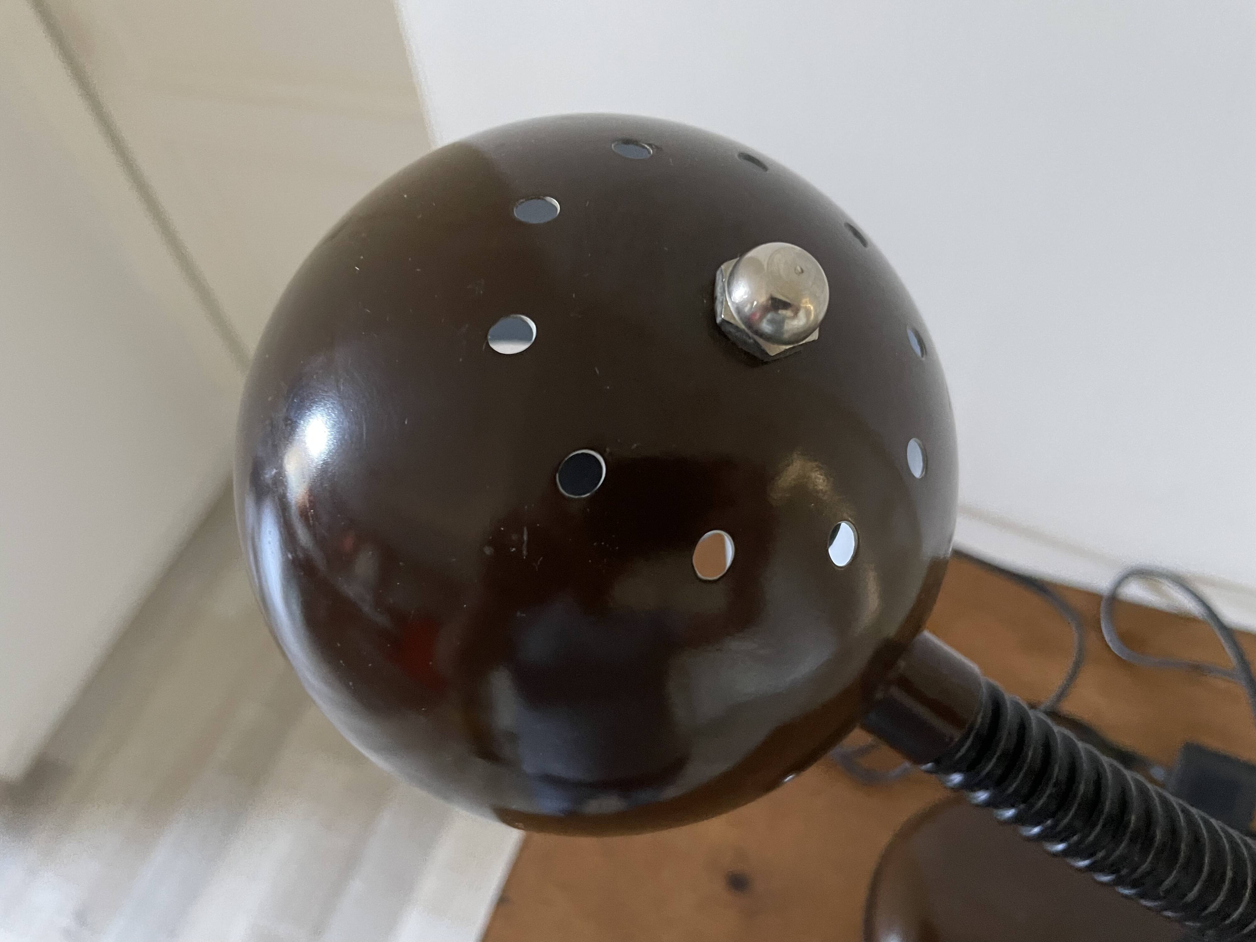 Veneta Lumi eyeball lamp