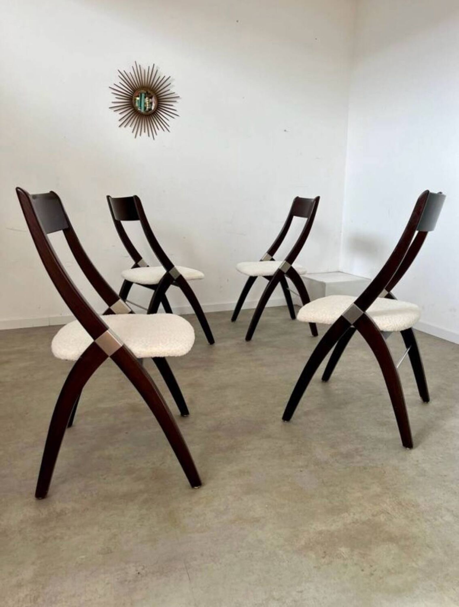 Set of 4 vintage 70s Italian design wooden and terry chairs