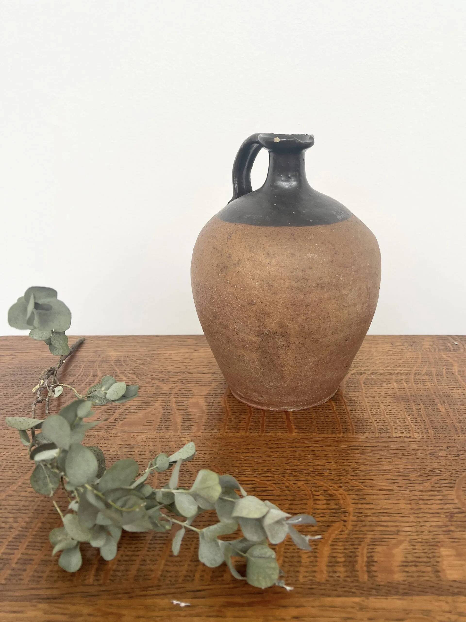 Two-tone stoneware jug