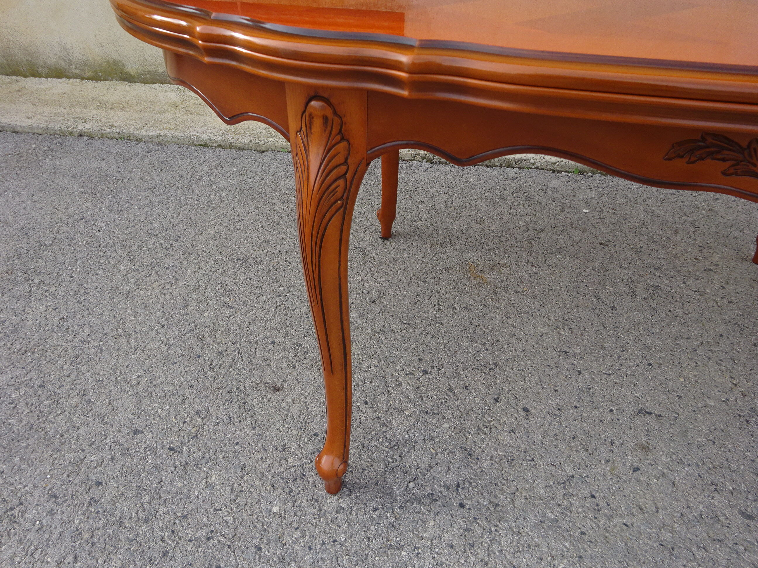 Large oval table in Louis XV style