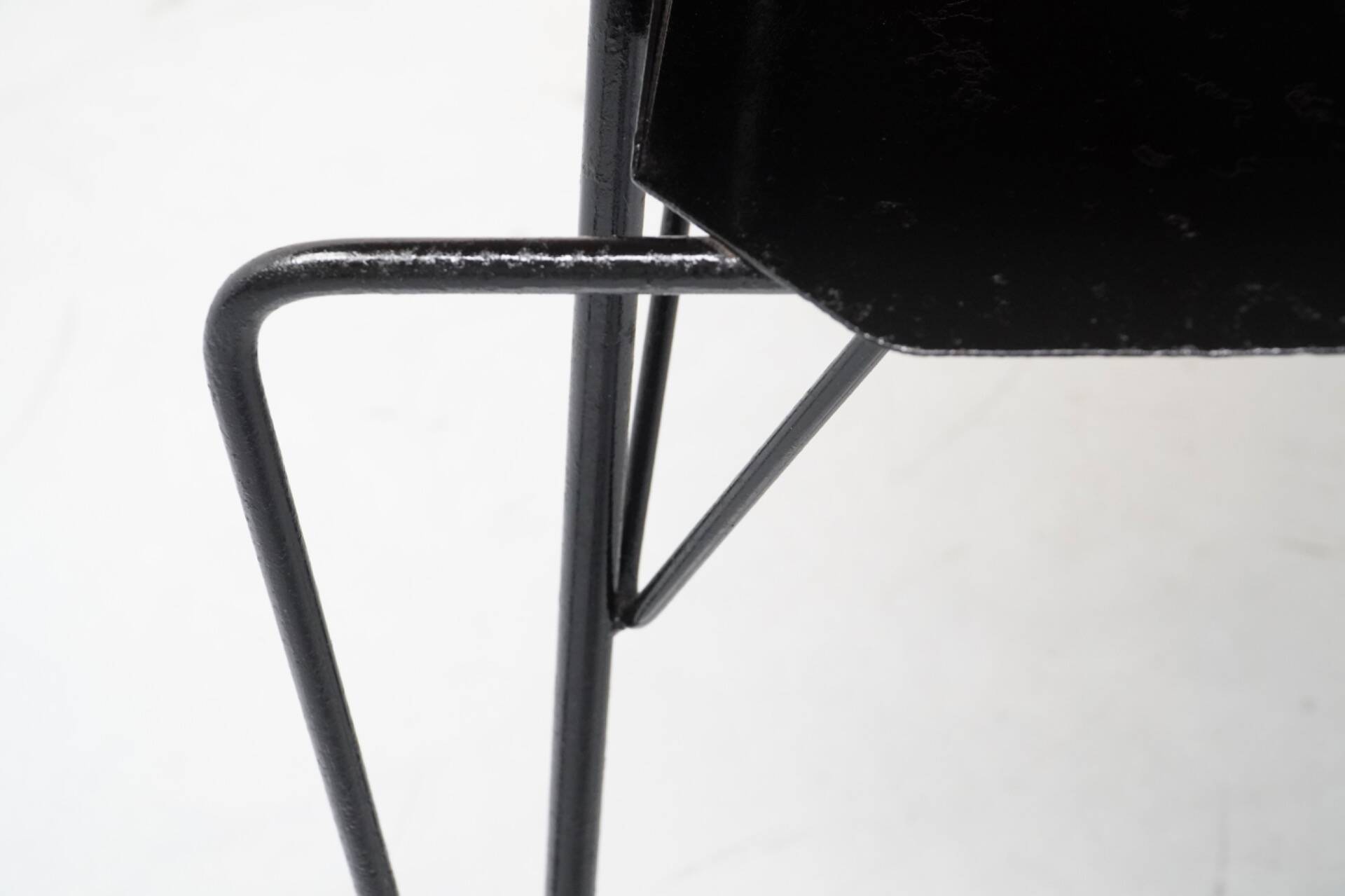 Willy Van Der Meeren, Teacher's Desk for Tubax