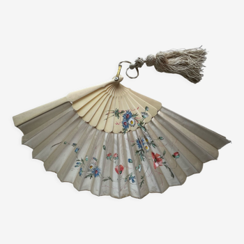 Painted silk fan