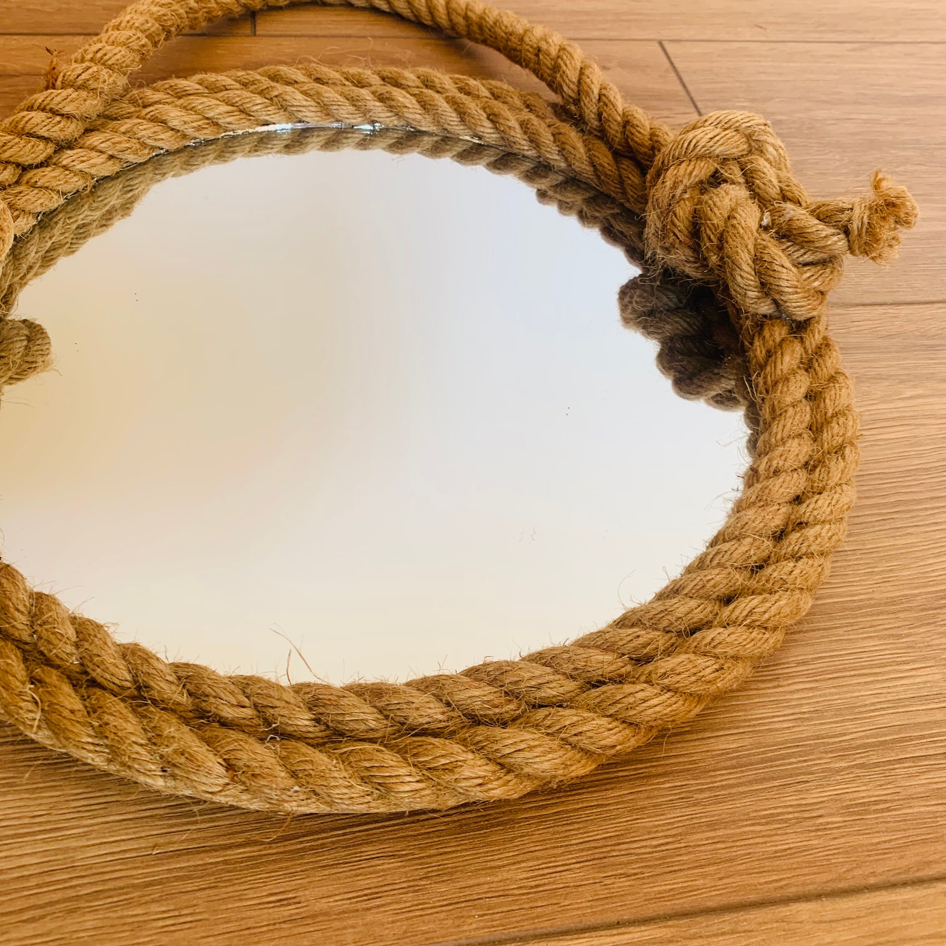 Rope mirror