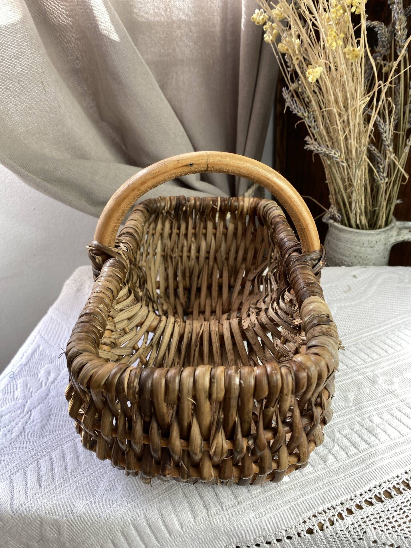 Rattan split basket