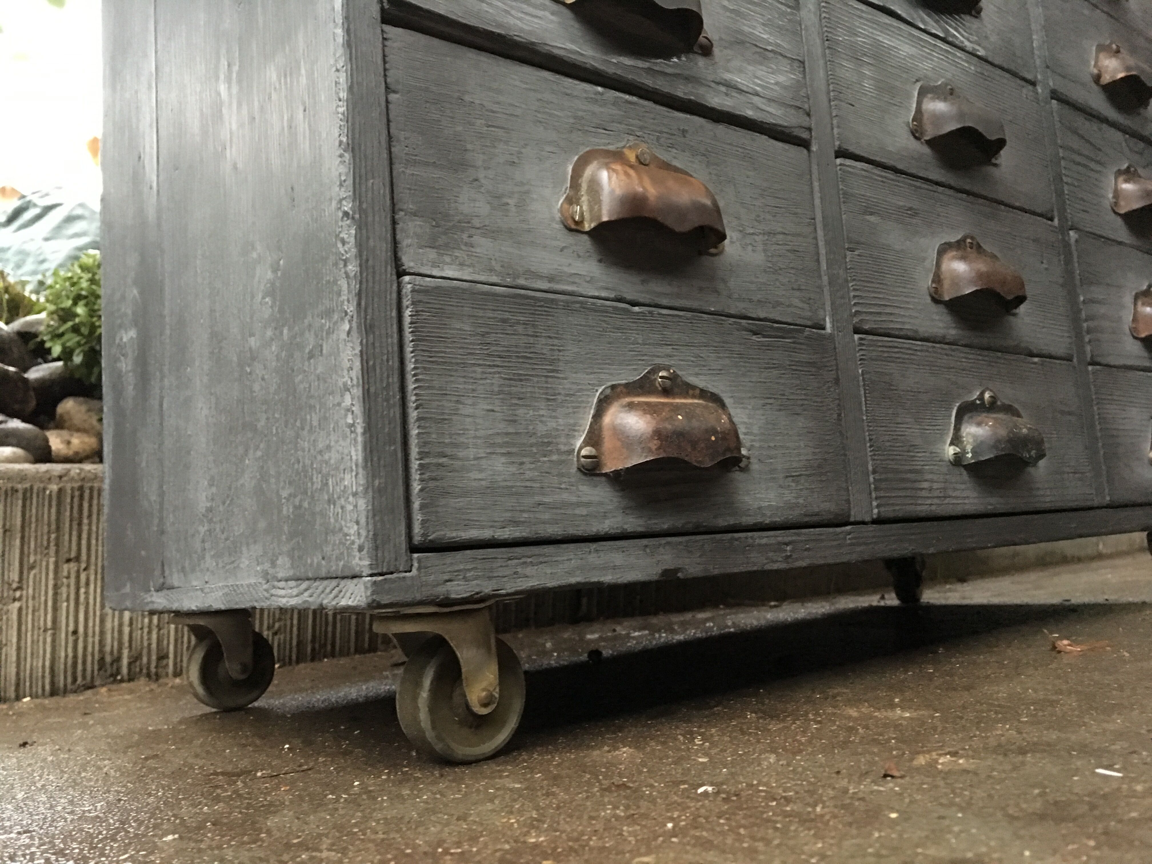 Furniture business with drawers