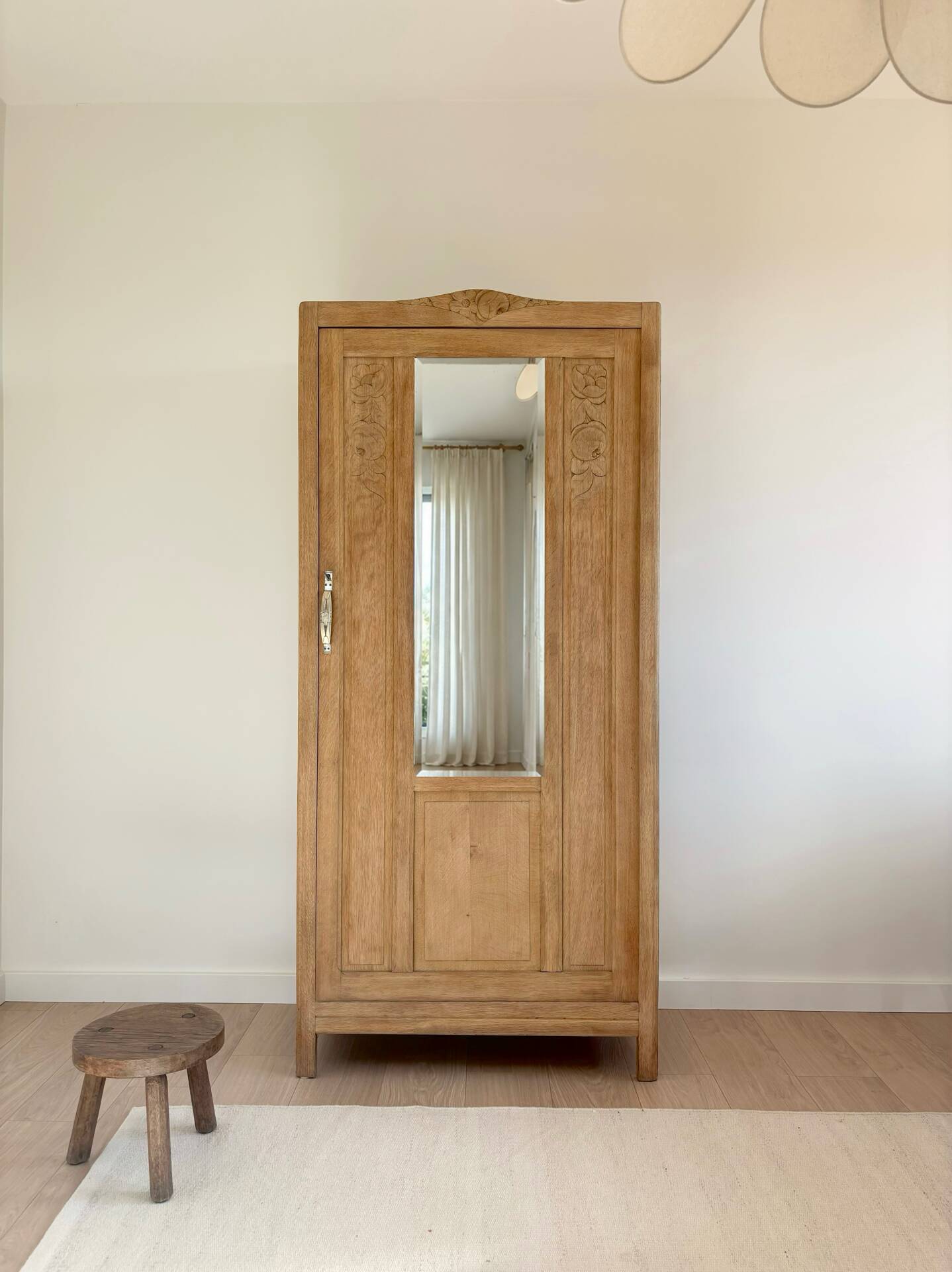 Art Deco oak wood bonnetière wardrobe, renovated.